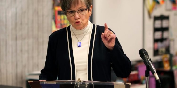 Tim Walz resigns as chair of Democratic governors group