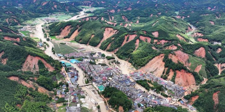 At least 30 dead after Typhoon Gaemi cut off towns in China’s Hunan province