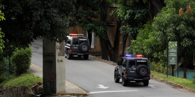 Venezuelan security forces surround Argentine embassy after opposition members take refuge inside