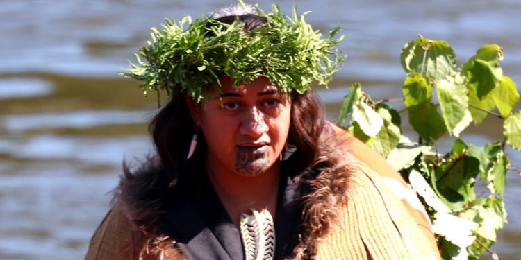New Maori Queen anointed following the death of her father