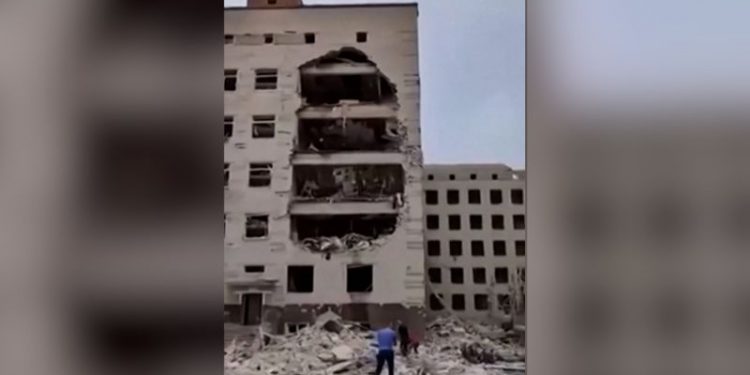 Dozens killed in Russian strike on military educational facility in central Ukraine