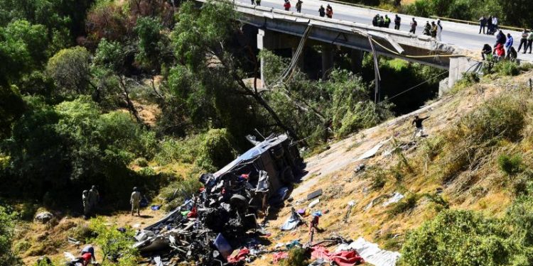 Bus crash in central Mexico kills 19 people