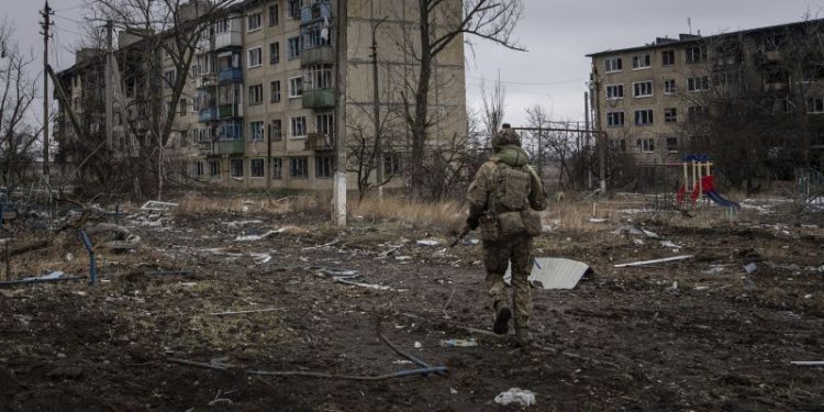 Russia captures key eastern Ukrainian town, exposing Kyiv’s critical vulnerabilities