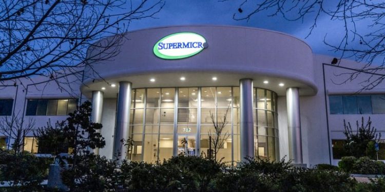 Super Micro’s $50 billion stock collapse underscores risk of AI hype