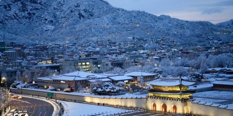 Delight and disruption as record November snowfall hits Seoul