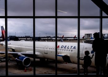 CrowdStrike moves to dismiss Delta Air Lines suit, citing contract terms