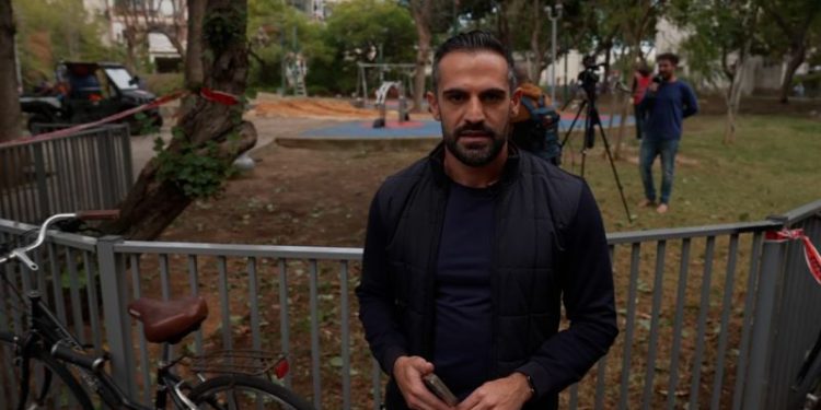 Tel Aviv hit by missile fired from Yemen, Israel and Houthis say