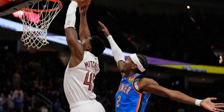 Cavaliers win 11th consecutive game after topping the Thunder in historic NBA matchup