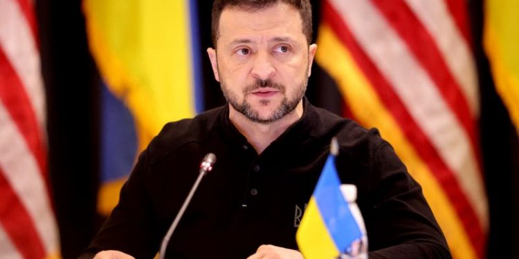 Ukraine opens a new front against Russia – flattering Trump