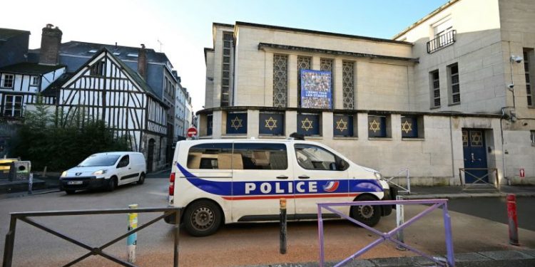 Jewish homes and businesses defaced with antisemitic graffiti in France
