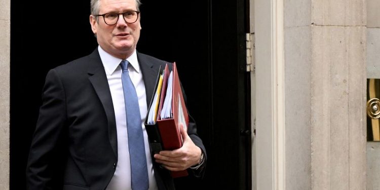 UK leader arrives in Ukraine for security talks with Zelensky ahead of Trump’s inauguration