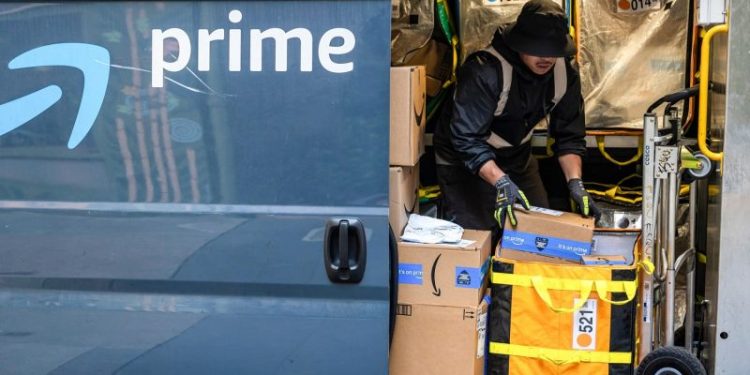 Amazon set to pass Walmart in revenue for first time