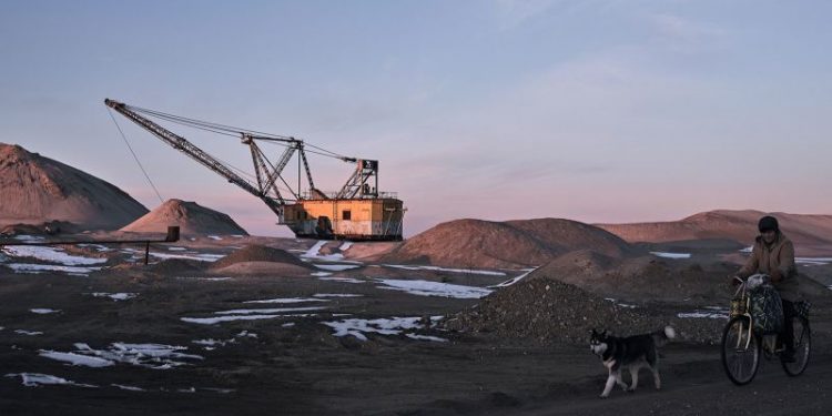 US and Ukraine agree terms on natural resources and reconstruction deal: Ukrainian official