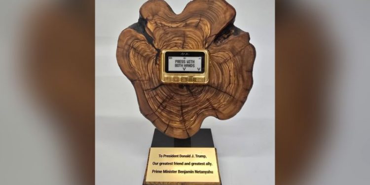 Netanyahu gifted Trump a golden pager during their meeting in Washington