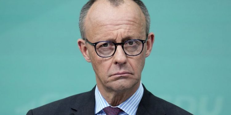 Germany’s centrist parties agree coalition deal