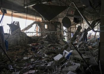 Israel targets Hamas leader Mohammad Sinwar in hospital strike in Gaza