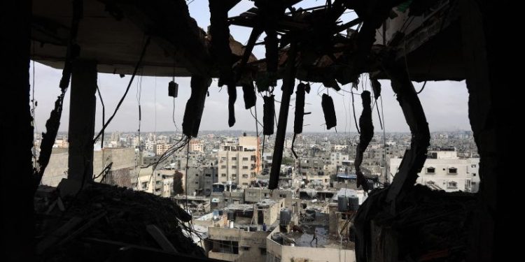 Hamas executes Palestinians for looting as desperation grows under Israeli blockade