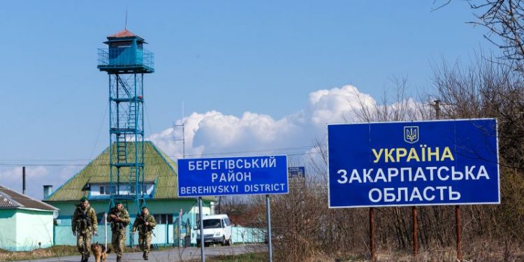 Ukraine says it has uncovered Hungarian spy network working in border region