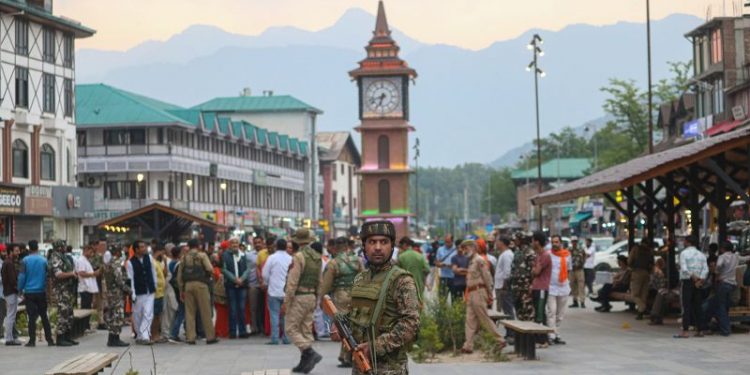 US urges restraint as Kashmir massacre tensions put India and Pakistan on edge
