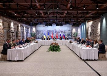 Ukraine and Russia begin large-scale prisoner exchange, source says