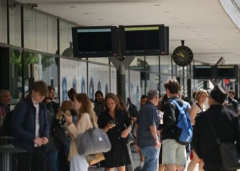 Part of southern France suffers power cut with Cannes festival also impacted